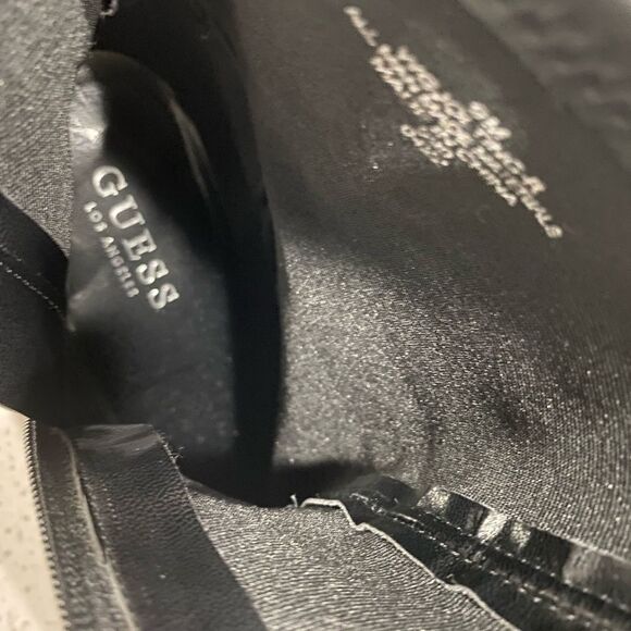 GUESS Black Chunky Lug Sole Side Zip Ankle Boots Size 9M EUC - Picture 11 of 11